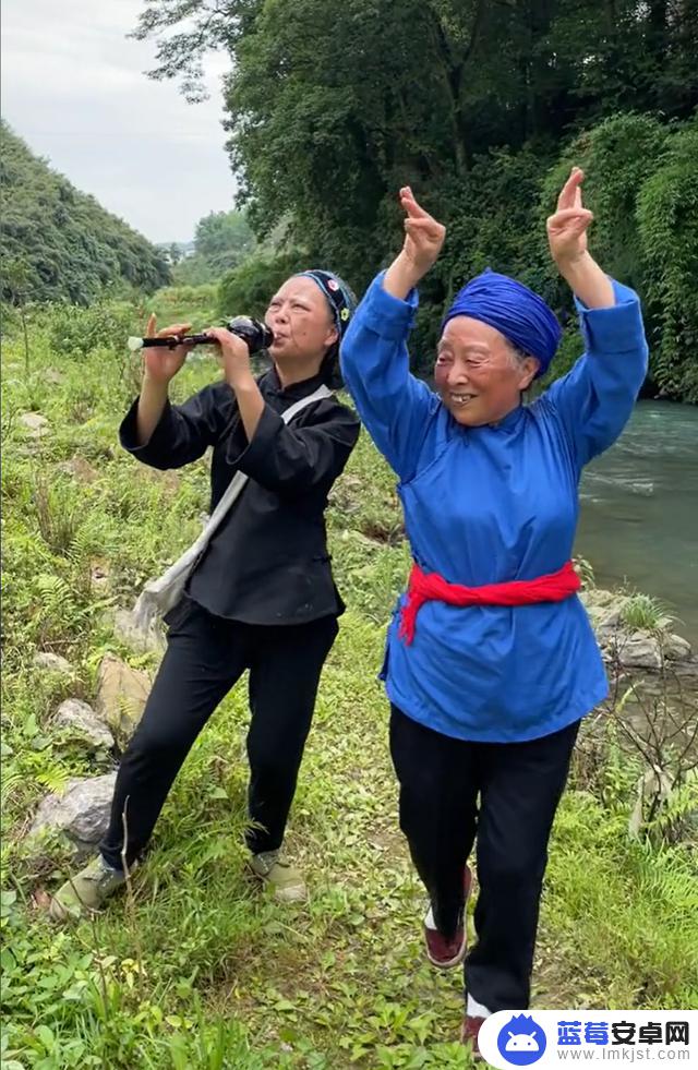 抖音上开心外婆(抖音上开心外婆真面目)