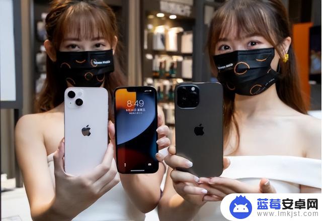2022中国畅销手机Top10：苹果是大赢家，国产旗舰全军覆没