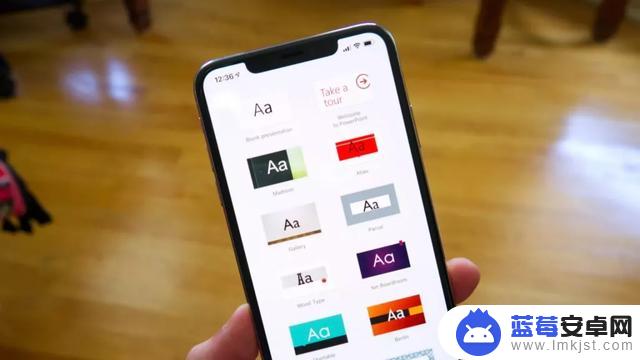 微软升级iOS预览版PowerPoint，模板数量从24个扩充到71个