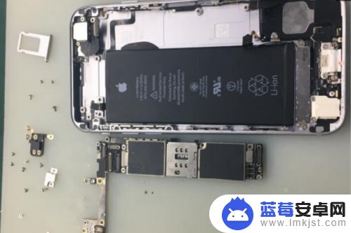 iphone6s充电器三头的拆开 iPhone 6s拆解图文教程