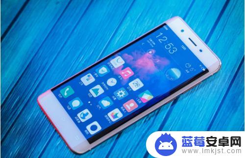 手机如何设置双屏模式切换 iPhone 11的分屏模式怎么启用