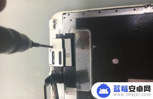 苹果手机6s拆机图 苹果iPhone 6s拆机步骤