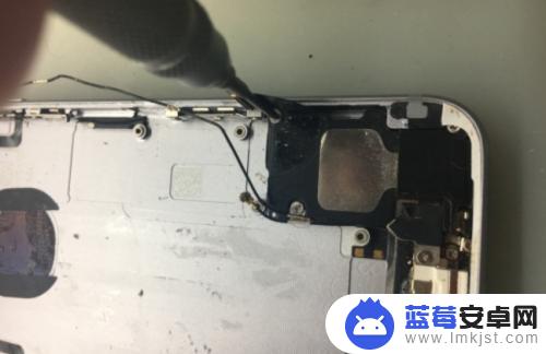 苹果手机6s拆机图 苹果iPhone 6s拆机步骤