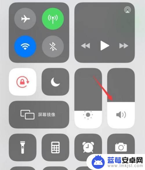 手机闹钟铃响怎么调 iphone手机调闹钟音量的步骤