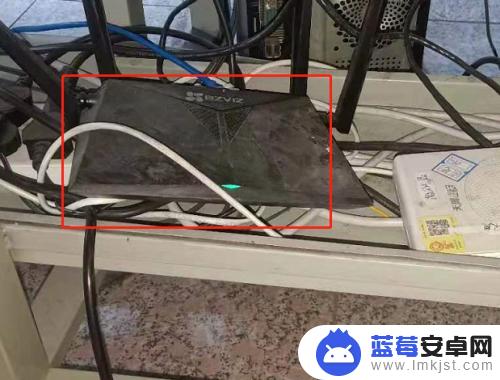 手机怎么路由器怎样重新设置wifi密码 无线网络密码设置步骤