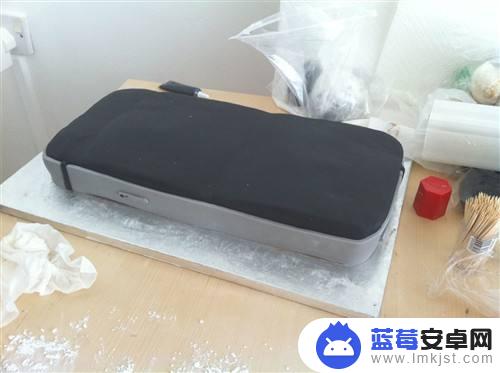 苹果手机做蛋糕怎么样 制作iPhone蛋糕的教程