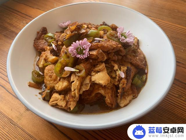 青椒豆腐黄豆抖音(青椒一面黄豆腐)