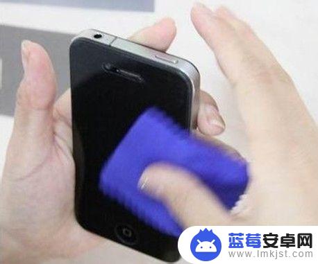 如何保护好苹果手机屏幕 为iPhone屏幕选择合适的保护壳