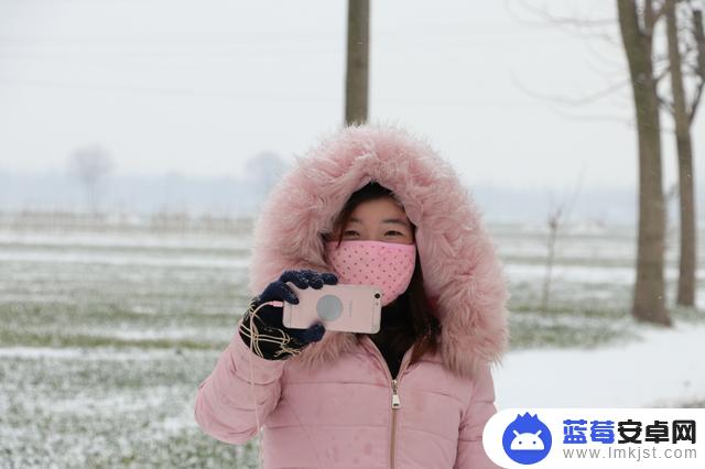 下雪的丫头视频抖音(下雪的丫头视频抖音版)