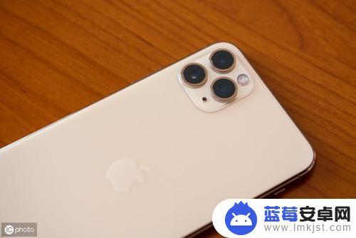 苹果手机后面的摄像头有几个 iPhone13分别配备了哪些摄像头镜头