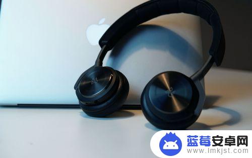 手机掉水里没声音了怎么回事 手机掉水了没声音怎么修复