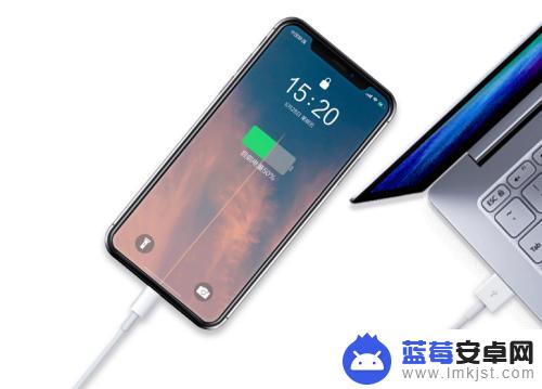 iphone电量低需要先充电才能使用闪光灯 如何解决 iPhone电量低闪光灯不能使用怎么办