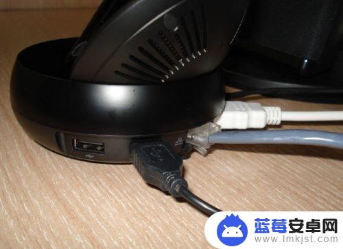 三星手机如何扩大usb 如何正确使用三星扩展坞