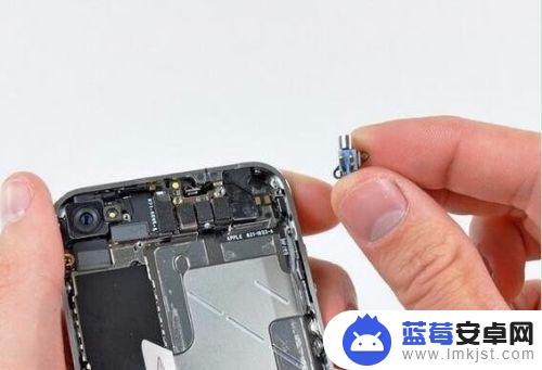 苹果4s手机怎么拆机 iphone4s拆机图文教程