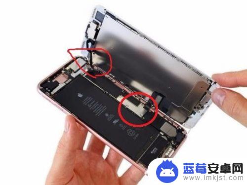 iphone7plus如何拆机 苹果iphone7plus电池更换全过程图文详解