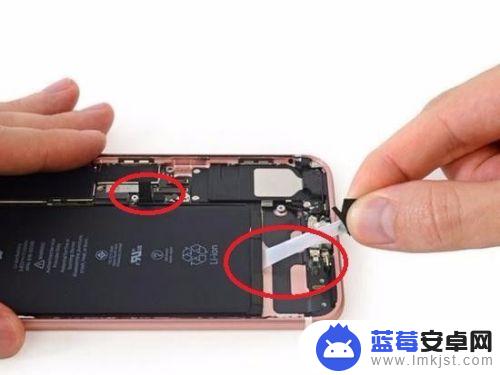 iphone7plus如何拆机 苹果iphone7plus电池更换全过程图文详解