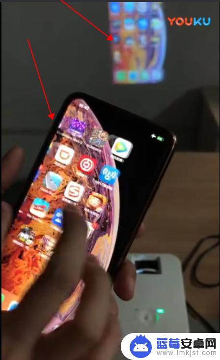 安卓手机如何连接投影仪 手机有线链接投影仪方法