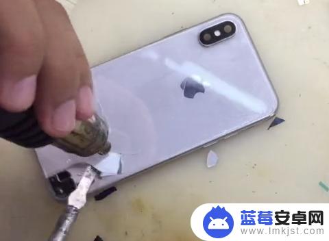 苹果手机后屏玻璃破碎 iPhone X后玻璃更换注意事项