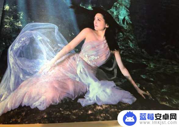 水中婚纱抖音文案(水中婚纱照)