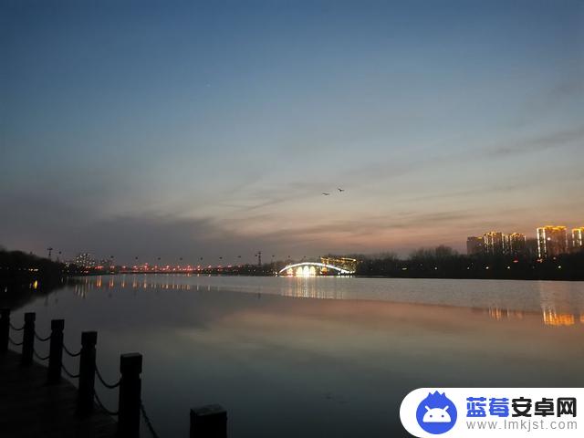 临汾夜色文案抖音(临汾夜景图片大全)