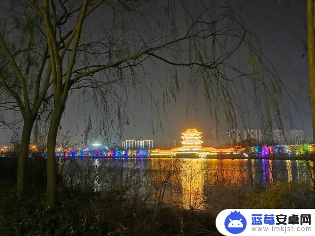 临汾夜色文案抖音(临汾夜景图片大全)