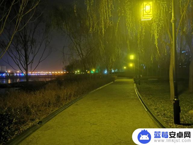 临汾夜色文案抖音(临汾夜景图片大全)